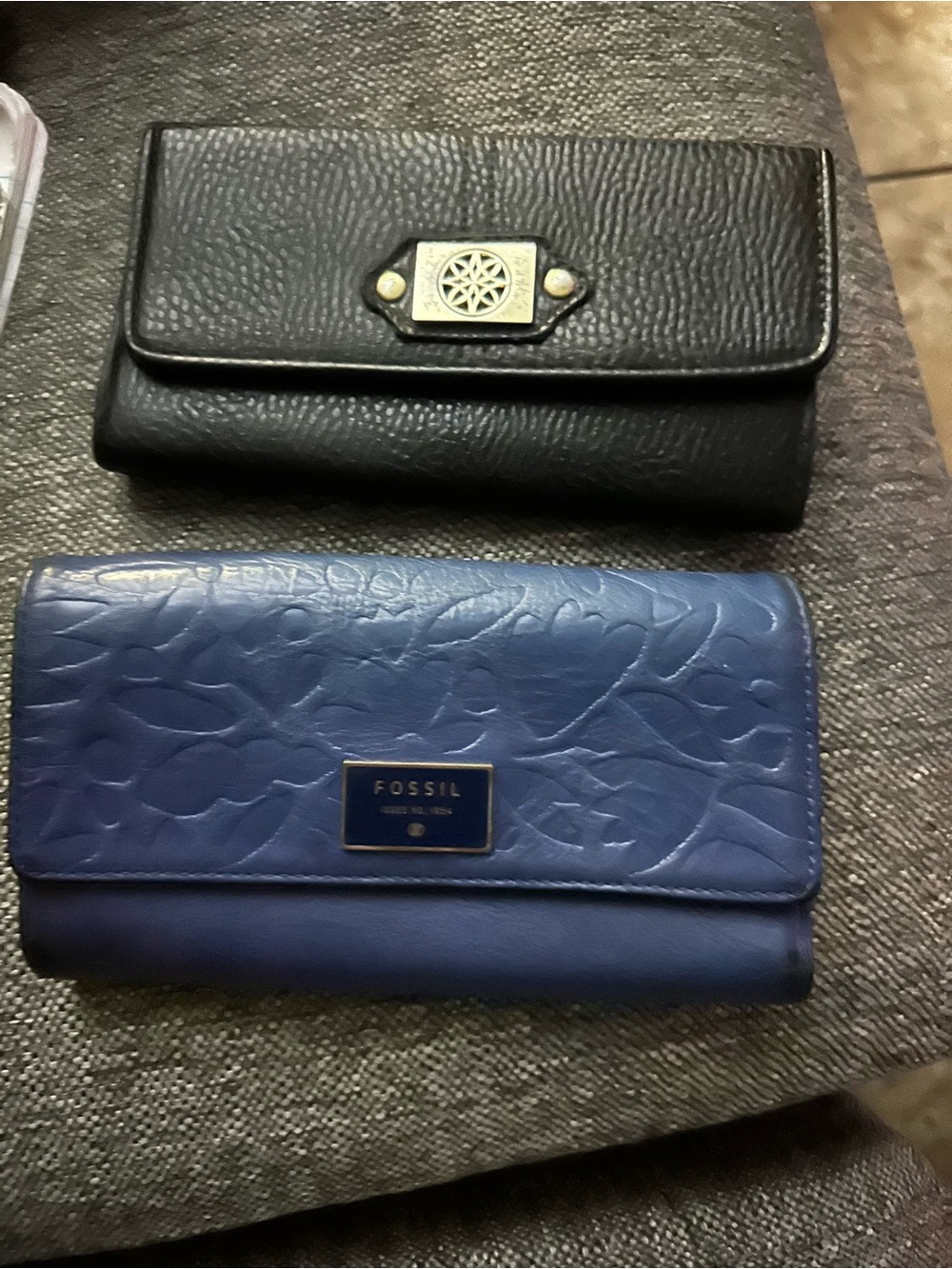 Fossil Blue Embossed Leather Wallet with Floral Motif